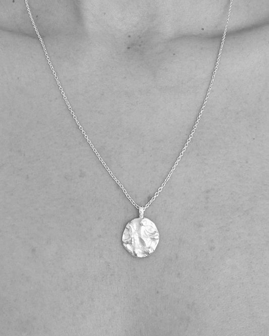 LUNA NECKLACE